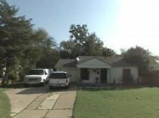 5029 Cedarhill Rd, Fort Worth, TX 76116