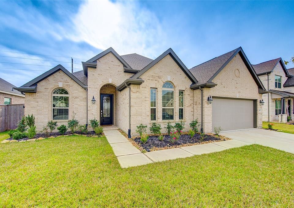 Stunning 1-story, Lennar's Amistad plan, elevation A. Tasteful brick elevation, windows, roof line- it's perfect and move in ready.