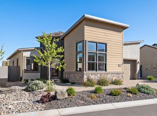 2225 Paint Horse Dr, Reno, NV 89521