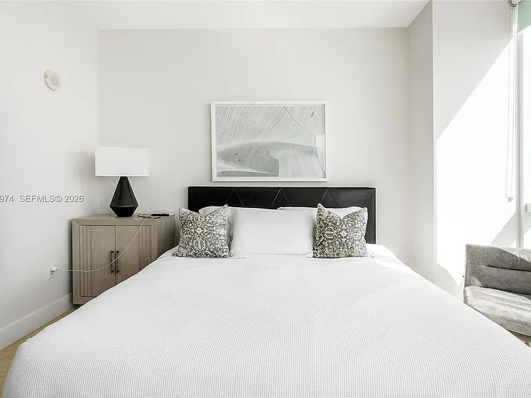 18201 Collins Ave #3408 — Photo 19
