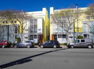 1200 65th St APT 214, Emeryville, CA 94608