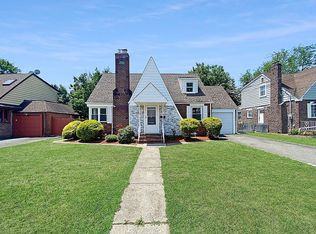 38 W Amsterdam Ave, Fair Lawn, NJ 07410