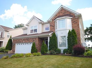 747 Clover Ridge Ln, Itasca, IL 60143