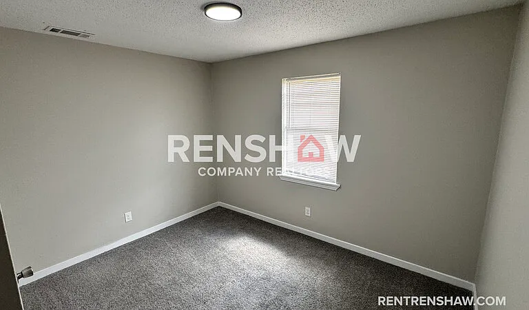 10 Navy Dr — Photo 7