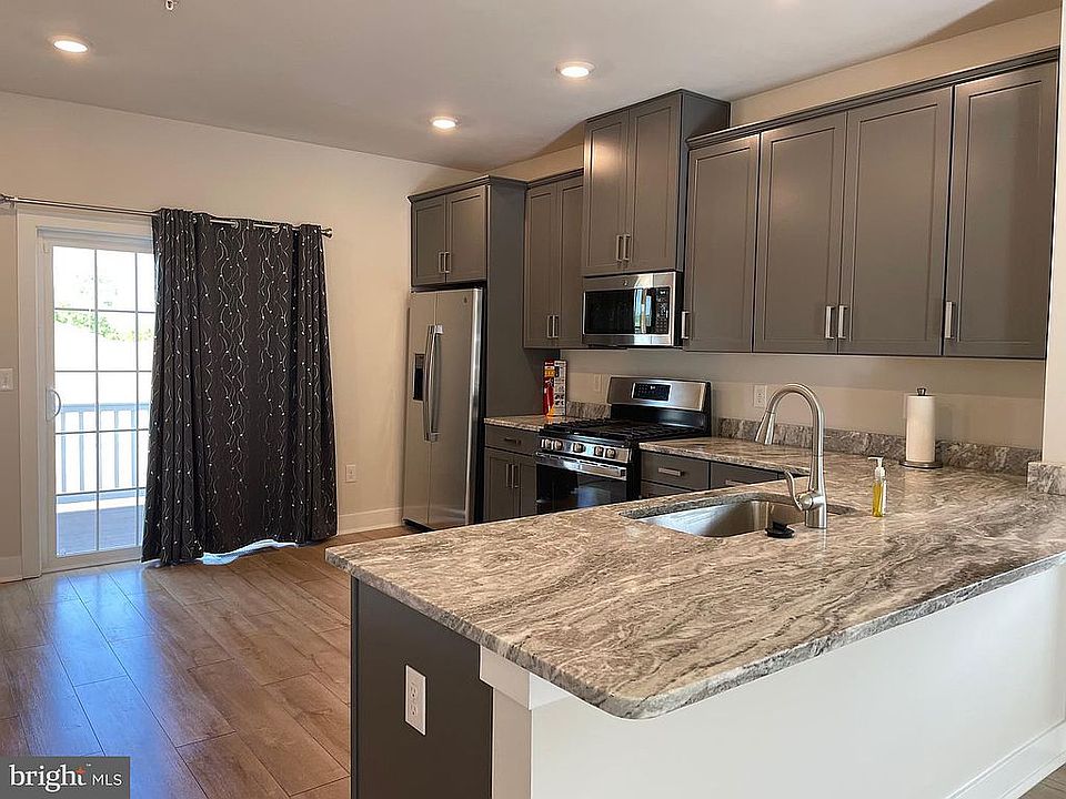 105 Waterside Mews, Bensalem, PA 19020 Zillow