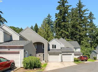 5225 Jean Rd APT 312, Lake Oswego, OR 97035