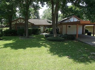 25280 White Oak Ln, Splendora, TX 77372