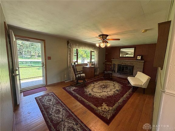 5th image of 349 Grange Hall Rd
