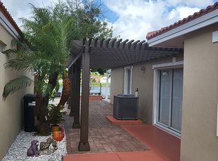 17060 SW 139th Pl, Miami, FL 33177