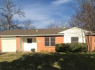 133 SE Robert St, Burleson, TX 76028