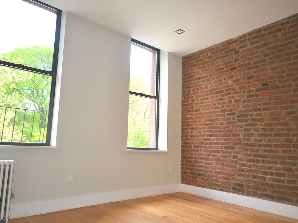1st image of 370 Columbus Ave APT 3H