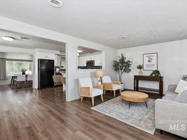 1023 Wirsching Ave W, Twin Falls, ID 83301