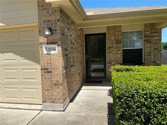 3rd image of 12836 Door Bell Dr