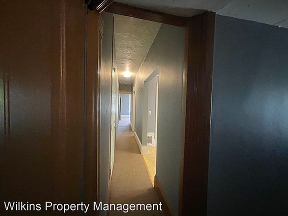 2nd image of 1710 E Bradford Ave #2W