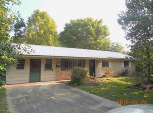 1407 Highway 80, Pelahatchie, MS 39145