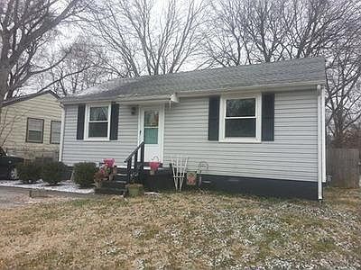 2nd image of 916 Delray Dr