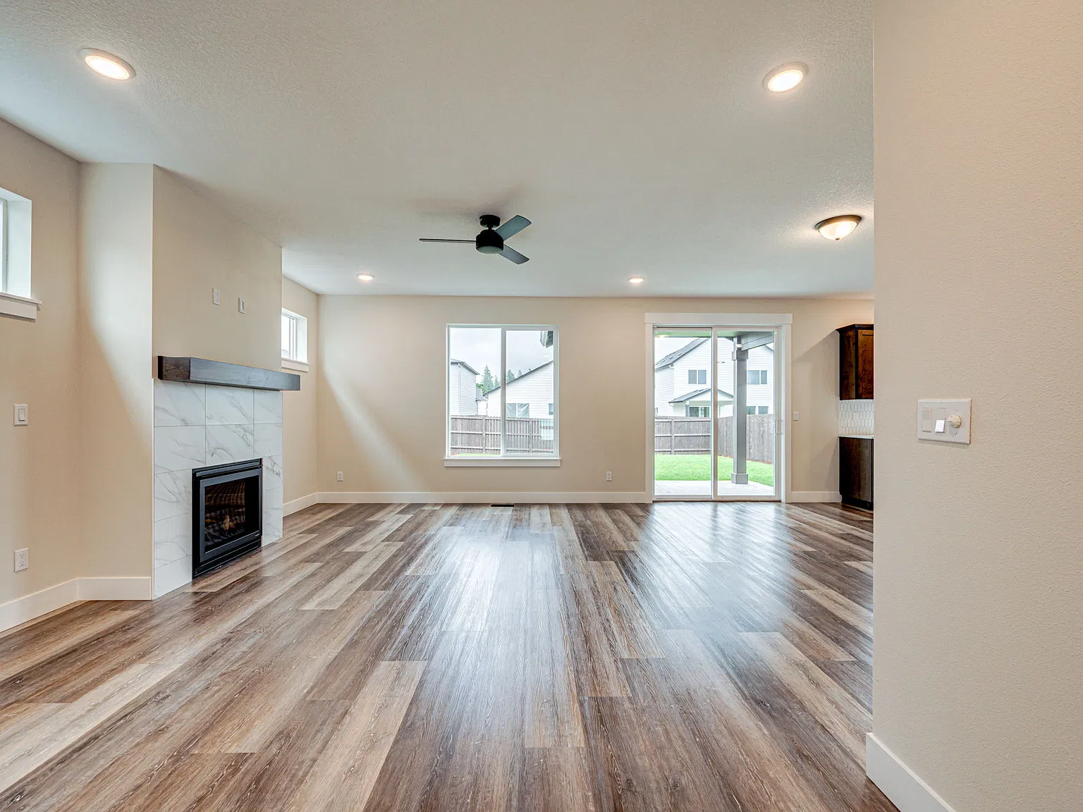 3443 SE 8th Avenue — Photo 4