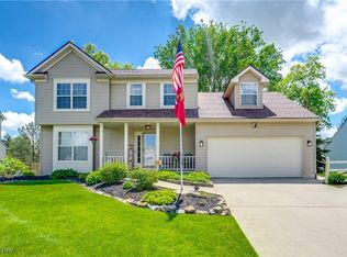1012 Coopers Run, Amherst, OH 44001