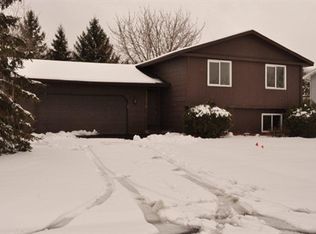 10070 Trenton Ln N, Maple Grove, MN 55369