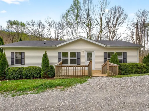 540 Spencer Dr, Spencer, TN 38585