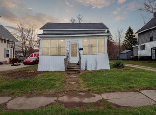 724 Bridge Ave, Alma, MI 48801