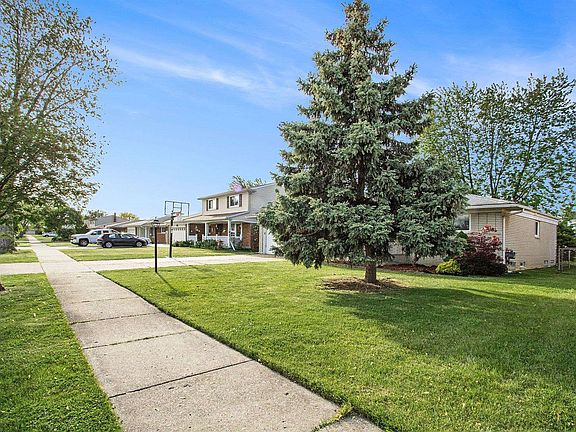 4th image of 4251 Nickolas Dr