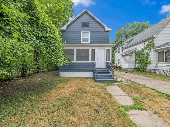1323 Poplar Pl, Kalamazoo, MI 49001
