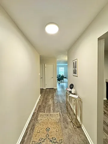 3 bed, 1200 sqft, $1,295 — Photo 4