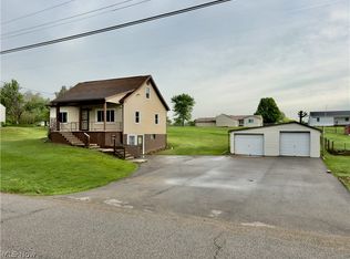 88 Meldahl Rd, Washington, WV 26181