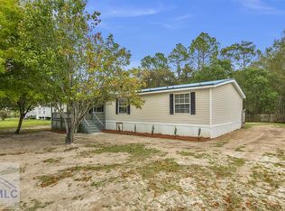 112 Cheryl Ct NE, Ludowici, GA 31316