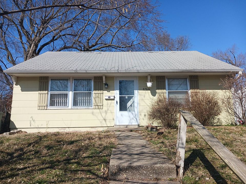 1st image of 4766 Woodend Ave