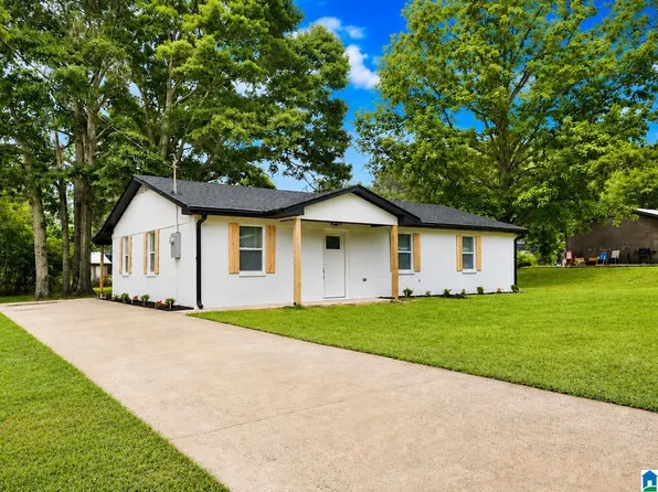 109 Lilly St, Clanton, AL 35045