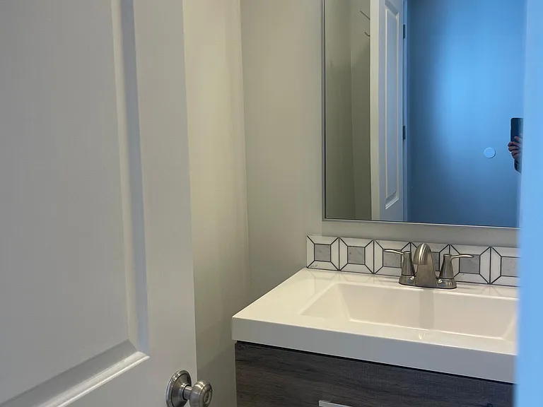 1524 W Porter St #2 — Photo 3