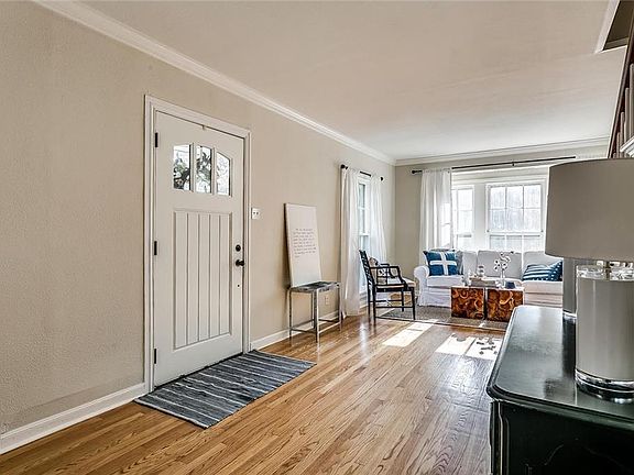 5th image of 4205 Birchman Ave