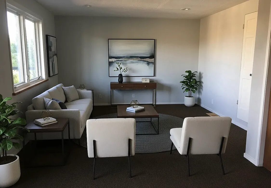 1 bed, 600 sqft, $2,300 — Photo 3