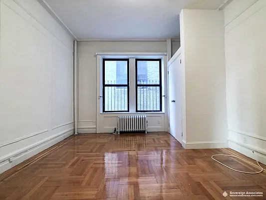 Rented by Sovereign Associates | media 10