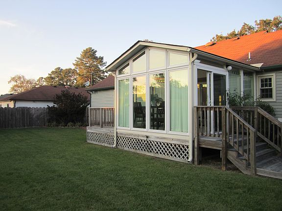 Owens Corning sunroon and patio built in 2008!