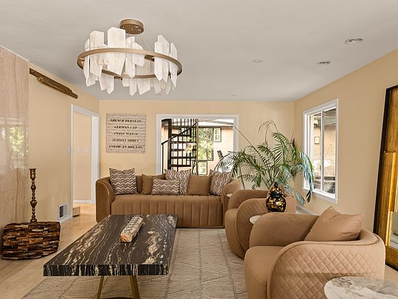 4th image of 9213 Warbler Way