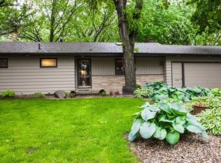 520 River Oak Dr, Ames, IA 50010