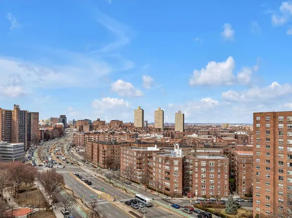 107-40 Queens Boulevard image 15 of 18