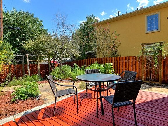 5th image of 1806 Jentsch Ct #B