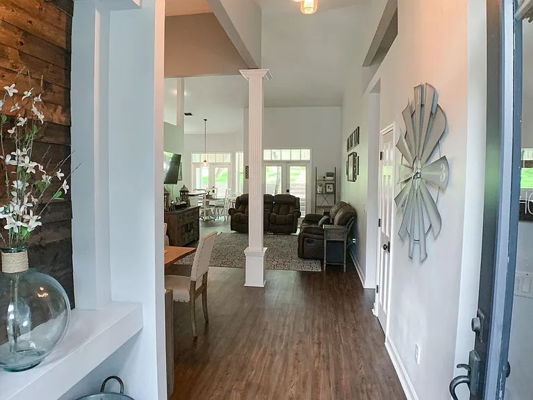 1935 Lake Francis Dr — Photo 2