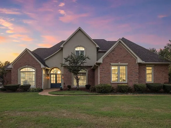 1307 Dogwood Dr, Tupelo, MS 38801