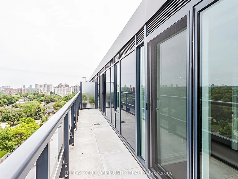 700 Sheppard Ave W #905 — Photo 25