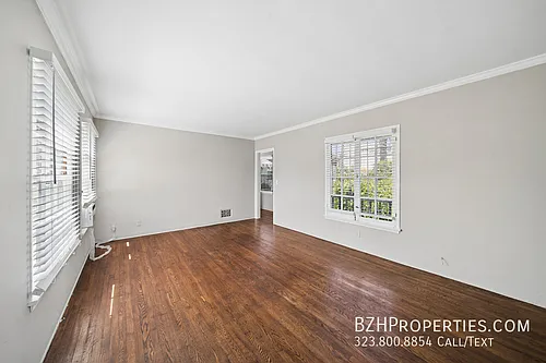 1402 1/2 N Mansfield Ave #1402-1/2 Photo 1 1402 1/2 N Mansfield Ave #1402-1/2 Photo 1