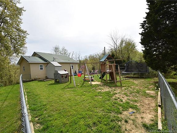 5th image of 10446 Highway 211 SE