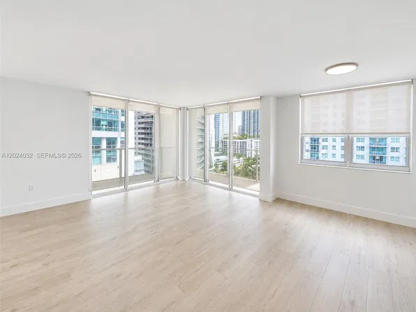 1155 Brickell Bay Dr APT 1202, Miami, FL 33131