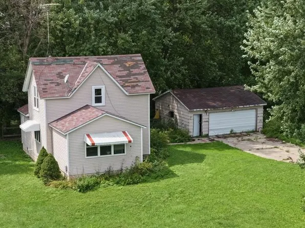 46314 203rd Ave, Lake Mills, IA 50450