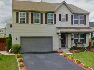 39840 Ackworth Ln, Beach Park, IL 60083