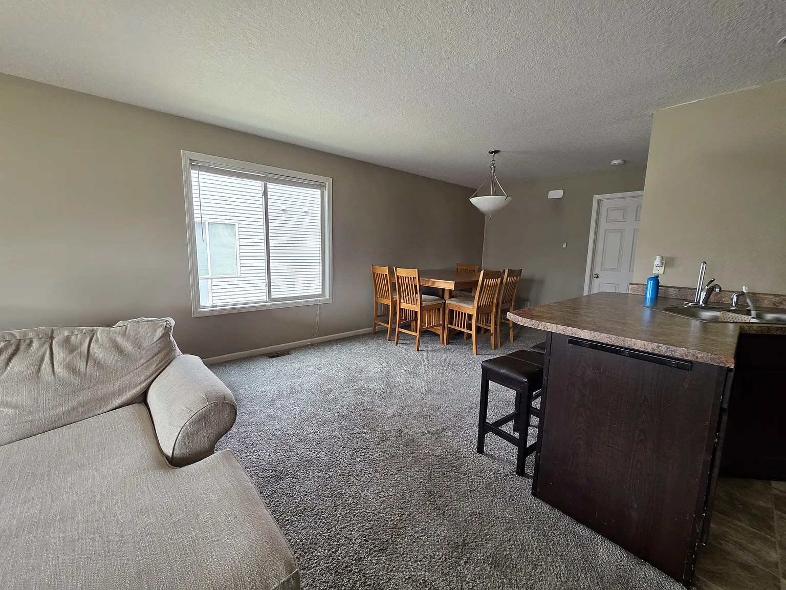 3825 Marigold Drive - 1 — Photo 3